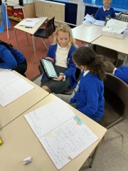 20251007_122525197_iOS